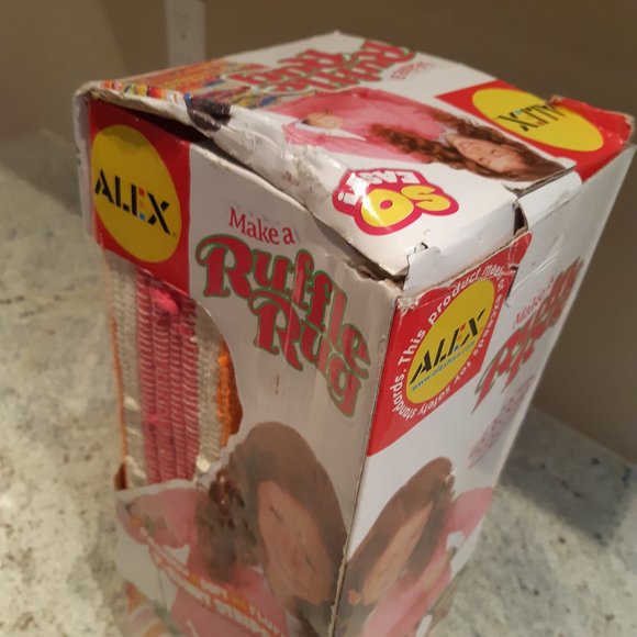 Alex toys - Make a Ruffle Rug - Picture 3 of 5